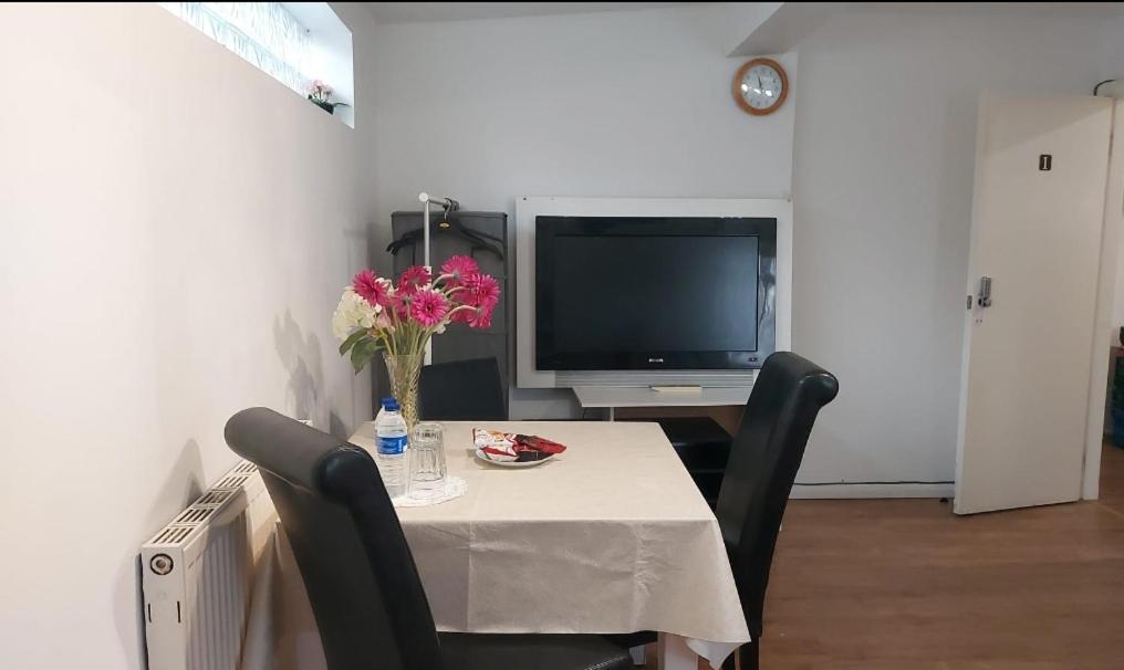 Great Rooms Fc Liverpool Ngoại thất bức ảnh